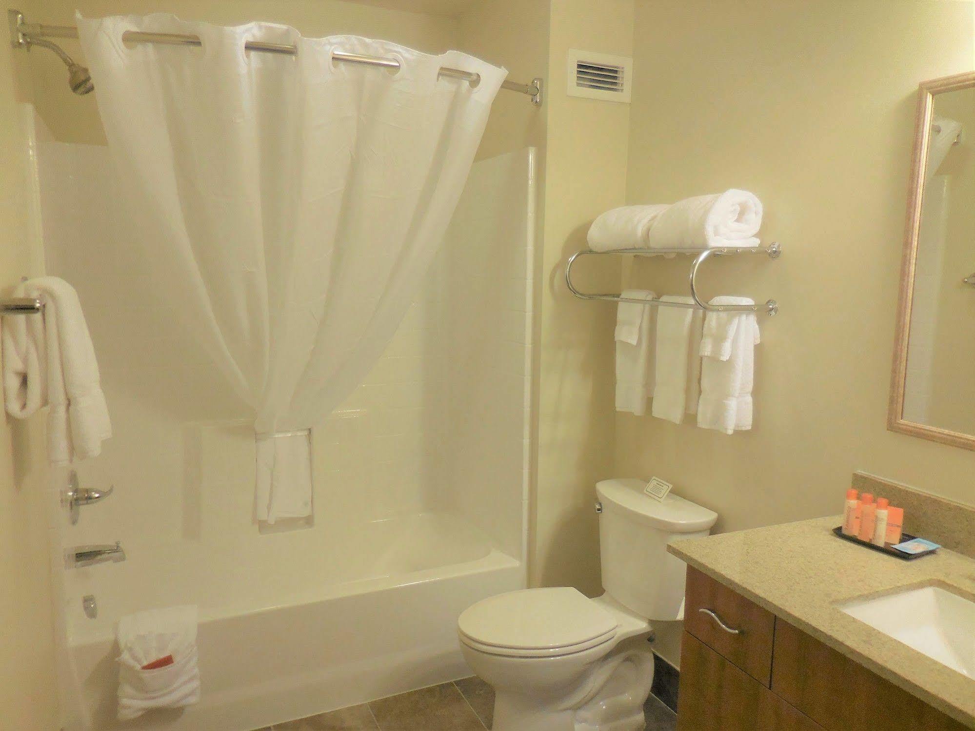 Ledgestone Hotel Vernal Buitenkant foto